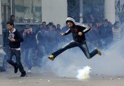 Violentes Manifestation à Tunis et dans d'autres villes du pays