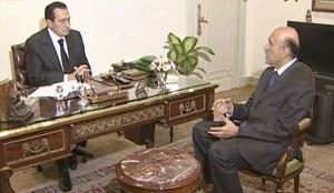 Omar Soleimane avec Moubarak